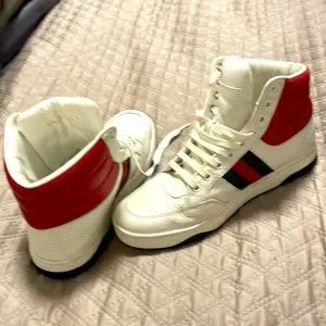 Gucci | Shoes | Gucci Ronnie Padded High White Red Green  display picture 1